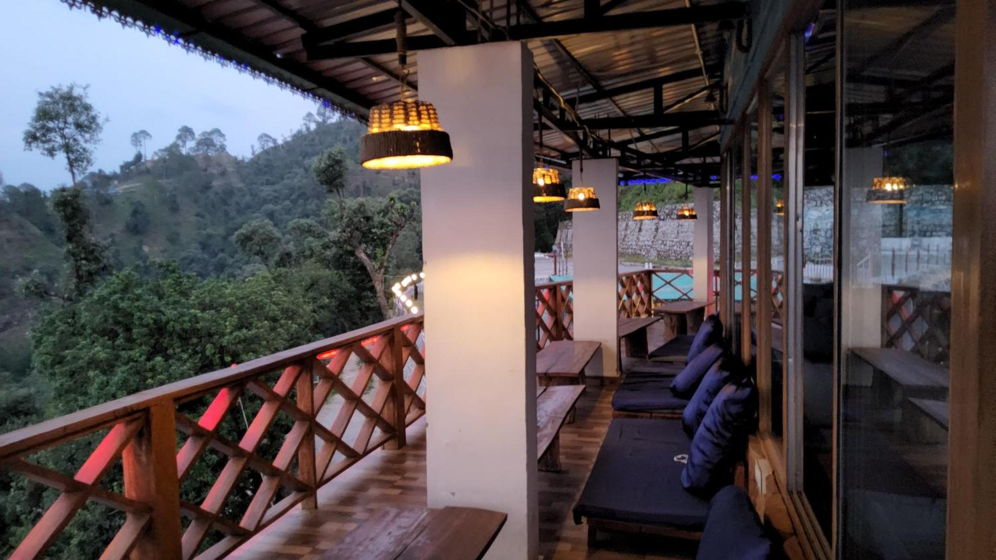 Shiva Valley Resort Kokhliyal Gaon Bagian luar foto