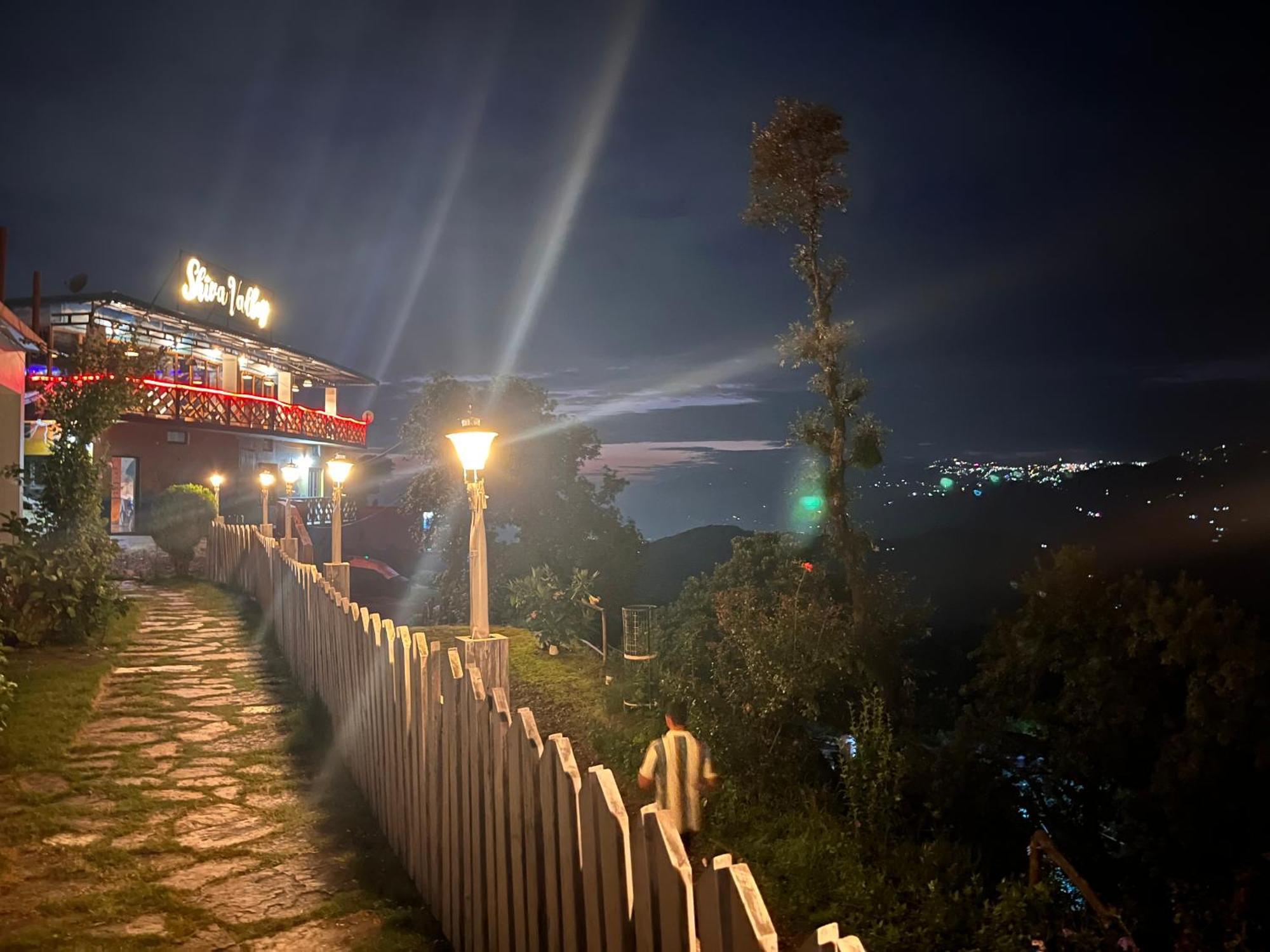 Shiva Valley Resort Kokhliyal Gaon Bagian luar foto